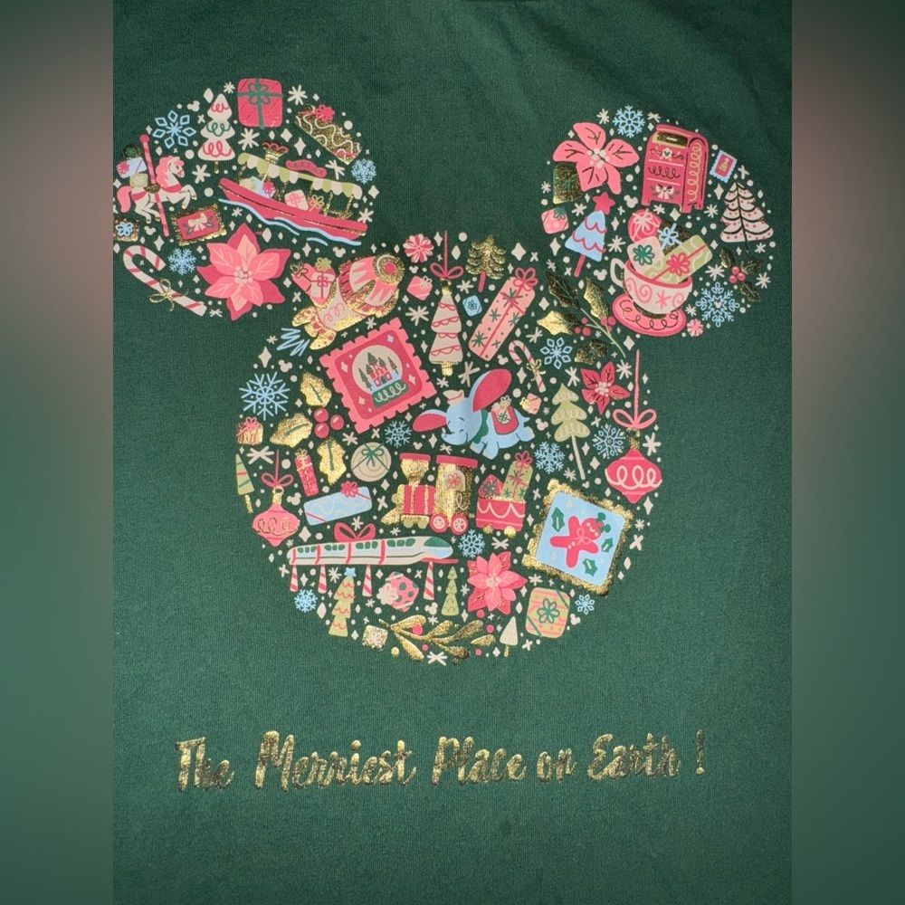 Walt Disney World Christmas Holiday Olive Green Graphic Short Slv Tee Shirt Sz L - Picture 2 of 5